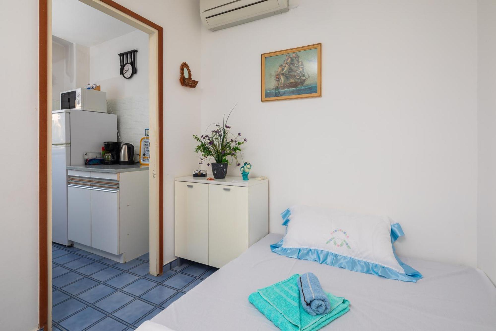 Urban Edge - Beach Apartments 奥米什 外观 照片